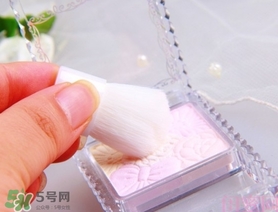 canmake花瓣高光怎么用？canmake花瓣雕刻高光使用方法
