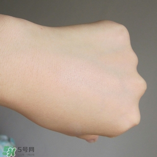 canmake花瓣高光怎么用？canmake花瓣雕刻高光使用方法