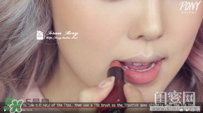 煙熏玫瑰色適合什么膚色？煙熏玫瑰色口紅適合黃皮嗎？