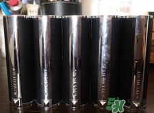 紀(jì)梵希小羊皮是啞光嗎？紀(jì)梵希小羊皮干不干？
