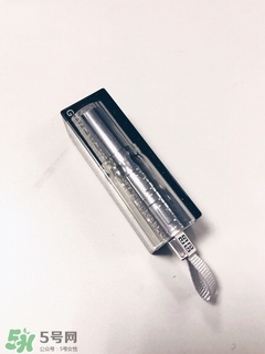 紀梵希小羊皮口紅怎么打開？紀梵希小羊皮怎么換芯？