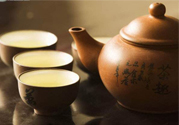 紫砂壺如何鑒別好壞？怎樣辨別紫砂壺的好壞？