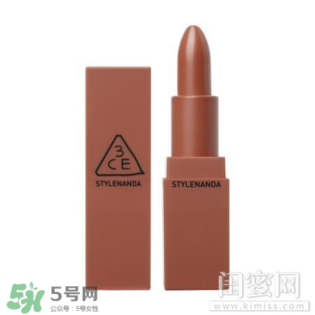 豆沙色和南瓜色的區(qū)別 豆沙色和南瓜色哪個好看？