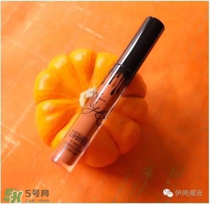 豆沙色和南瓜色的區(qū)別 豆沙色和南瓜色哪個好看？