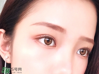 紅棕色適合什么膚色？紅棕色適合黃皮嗎？