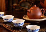 紫砂壺怎么養(yǎng)包漿最快？如何養(yǎng)壺使包漿更漂亮？