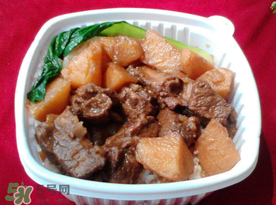 排骨有點異味怎么去除？排骨有點異味還能吃嗎？