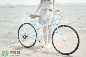 來月經(jīng)可以騎自行車嗎？來月經(jīng)可以騎車嗎？