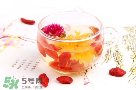 喝花茶有什么好處？喝花茶的好處和壞處