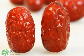 紅棗有點(diǎn)苦怎么回事？紅棗發(fā)苦還能吃嗎？