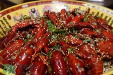 蝦黃是蝦的什么部位？小龍蝦里面的黃是什么？