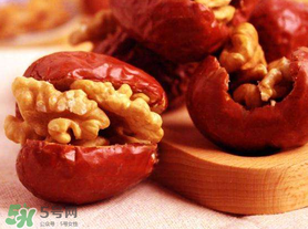 紅棗夾核桃叫什么名字？紅棗里面包著核桃叫啥？