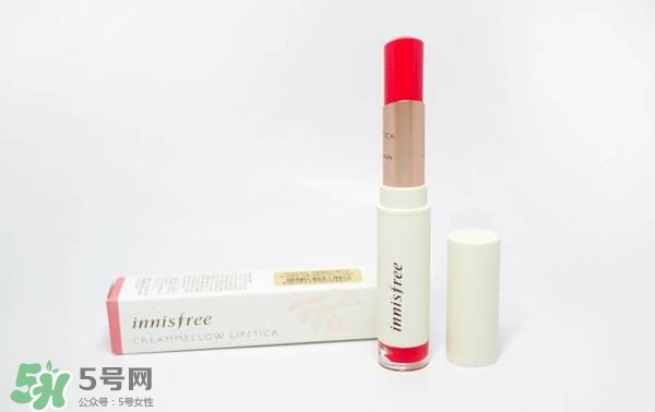 珊瑚紅口紅是什么顏色？珊瑚紅口紅試色