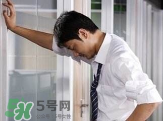男性尿痛出血怎么回事？男性尿痛是怎么引起的