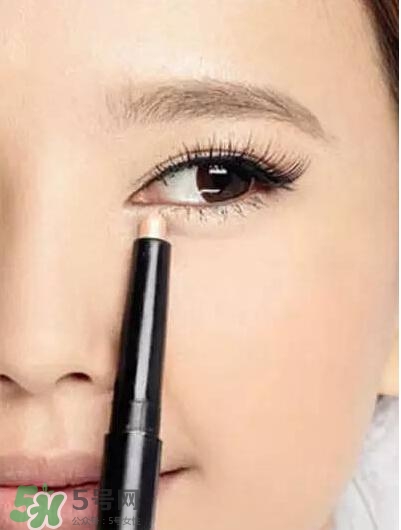 啞光是什么意思？化妝品啞光好不好？