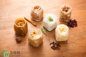 唇部磨砂膏多久用一次？唇部磨砂膏可以天天用嗎？