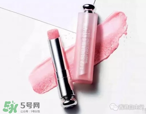 迪奧唇部磨砂膏怎么用？dior迪奧去角質(zhì)唇膏使用方法