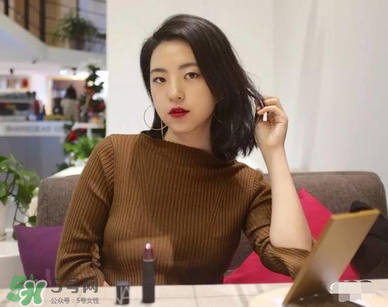 啞光和水潤哪個好？啞光口紅和水潤口紅區(qū)別