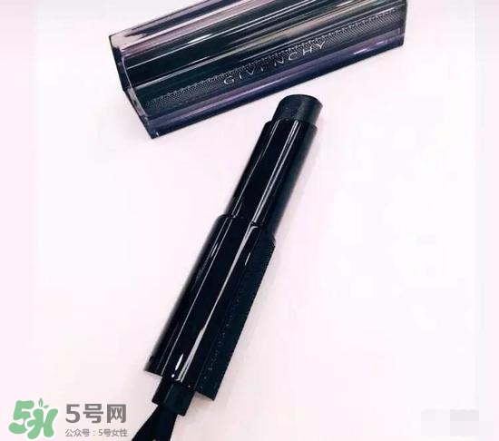 啞光和水潤哪個好？啞光口紅和水潤口紅區(qū)別