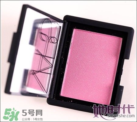 腮紅飛粉是什么意思？腮紅飛粉是質(zhì)量不好嗎？