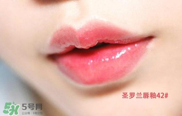 ysl鏡面唇釉和黑管唇釉哪個(gè)好？ysl鏡面唇釉和黑管唇釉區(qū)別