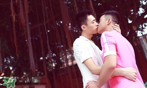 為什么同性戀都是帥哥？為什么同性戀容易的艾滋病呢
