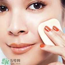 吃妝太厲害怎么辦？臉上吃妝怎么補(bǔ)救？
