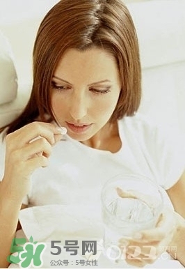 孕期一定要吃葉酸嗎？葉酸吃到什么時候停？