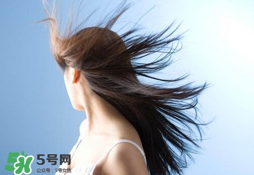 洗頭發(fā)掉頭發(fā)怎么辦？掉頭發(fā)應(yīng)該怎么做？
