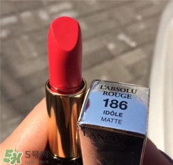 蘭蔻菁純唇膏186多少錢？蘭蔻絲絨唇膏186專柜價格