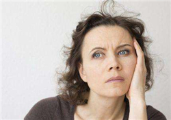 女人更年期年齡是多大？女人更年期是多少歲？