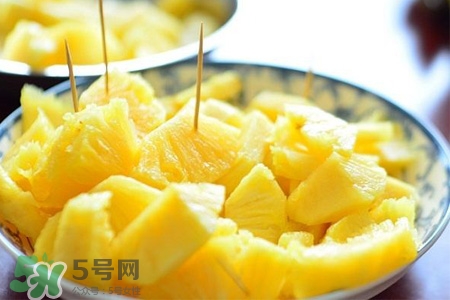 菠蘿可以放冰箱嗎？菠蘿放冰箱能放多久？