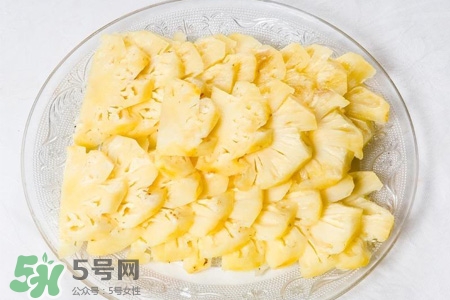 菠蘿能過夜嗎？菠蘿可以隔夜吃嗎？
