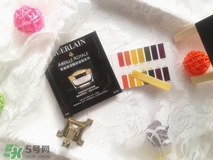 嬌蘭帝皇蜂姿眼霜怎么用？嬌蘭帝皇蜂姿眼霜使用方法