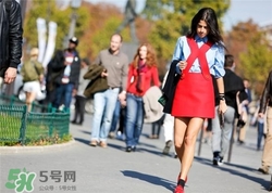 紅色衣服怎么搭配？紅色衣服怎么搭配好看？