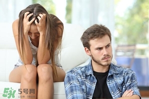 老公出軌怎么辦？老公出軌該不該離婚？