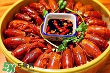 月經(jīng)能吃小龍蝦嗎？經(jīng)期可以吃小龍蝦嗎？