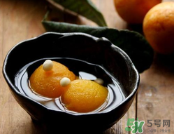 枇杷和川貝能一起吃嗎？川貝和枇杷能一起燉嗎？
