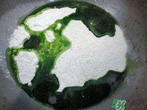 菠菜汁和面怎么取汁？菠菜汁和面的做法