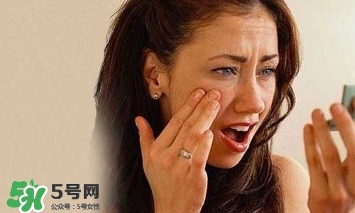 臉色發(fā)黑是什么原因？臉色發(fā)黑發(fā)暗怎么調(diào)理
