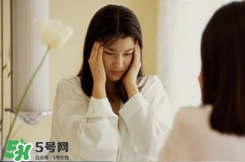 抑郁癥有哪些癥狀？哪些人易患抑郁癥？