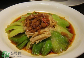 薺菜和金針菇能一起吃嗎？薺菜能和金針菇一起炒嗎？