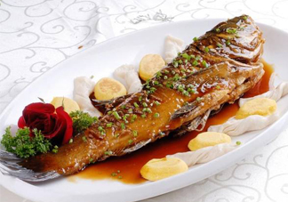 皮膚過敏可以吃魚嗎？皮膚過敏能不能吃魚？