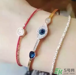 施華洛世奇惡魔之眼手鏈多少錢？施華洛世奇惡魔手鐲專柜價(jià)格