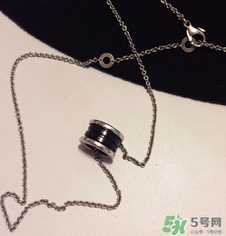 寶格麗項(xiàng)鏈?zhǔn)鞘裁床馁|(zhì)？寶格麗bvlgari項(xiàng)鏈?zhǔn)倾y的嗎？