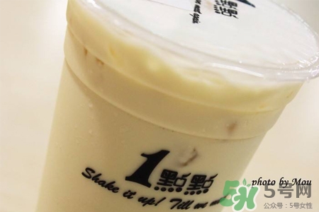 喝一點(diǎn)點(diǎn)奶蓋要攪拌嗎？奶蓋直接喝還是用吸管？