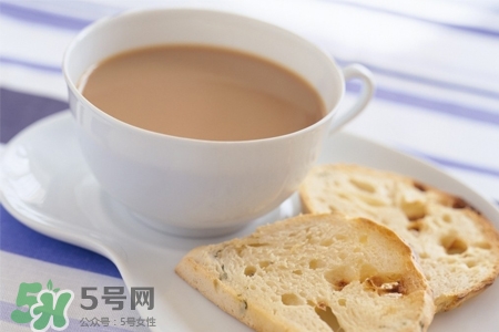 阿華田老人可不可以吃？老年人能喝阿華田嗎？