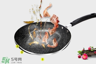 麥飯石鍋和鐵鍋哪個好？麥飯石鍋和鐵鍋對比