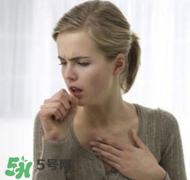 什么水果可以治喉嚨痛？喉嚨痛可以吃哪些水果