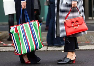 巴黎世家編織袋很貴嗎？balenciaga春運包為什么這么貴？
